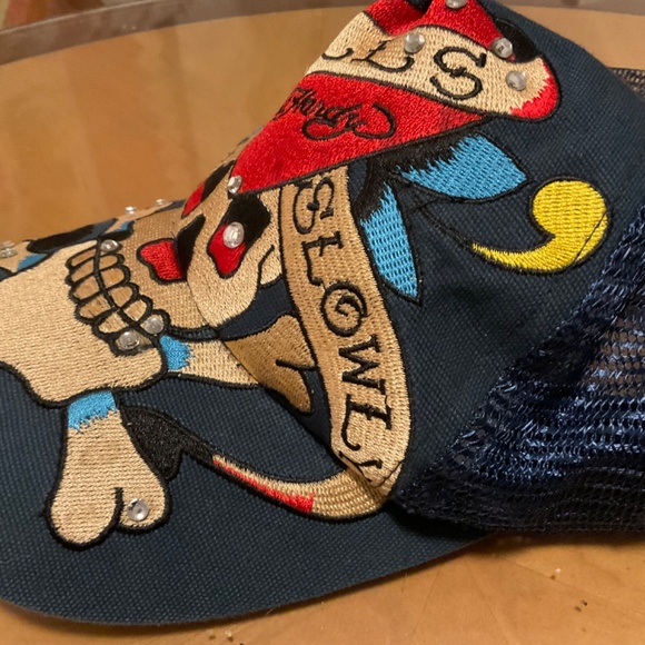 ED HARDY RHINESTONE LKS SKULL HAT - Picture 3 of 7